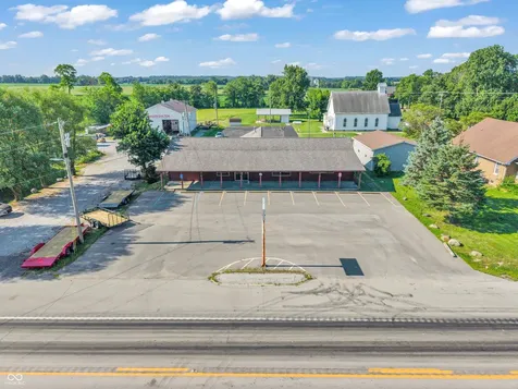 6977 W Main Danville IN 46122