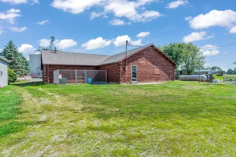 6977 W Main Danville IN 46122