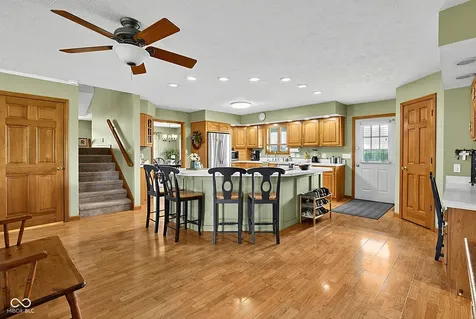 4255 W 1175 Road N New Palestine IN 46163