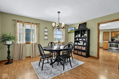 4255 W 1175 Road N New Palestine IN 46163