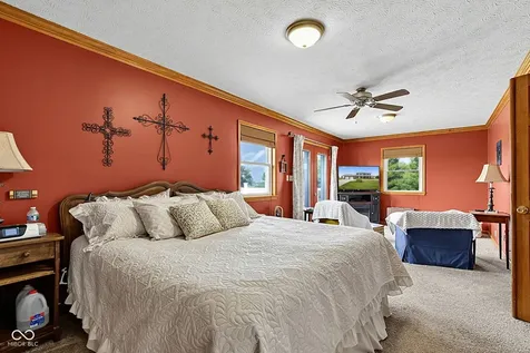 4255 W 1175 Road N New Palestine IN 46163