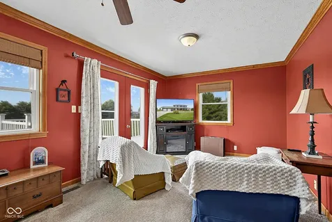 4255 W 1175 Road N New Palestine IN 46163