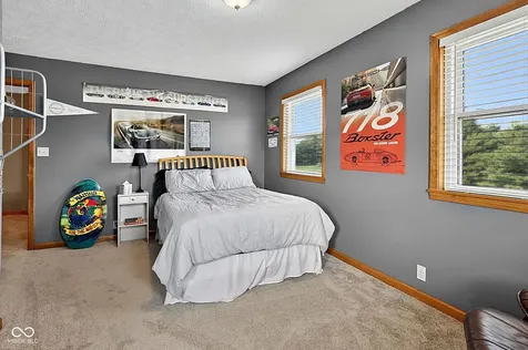 4255 W 1175 Road N New Palestine IN 46163