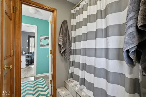 4255 W 1175 Road N New Palestine IN 46163