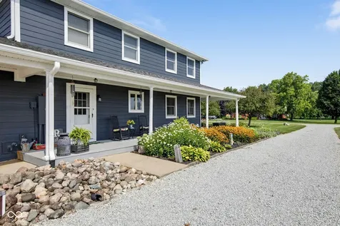 4255 W 1175 Road N New Palestine IN 46163