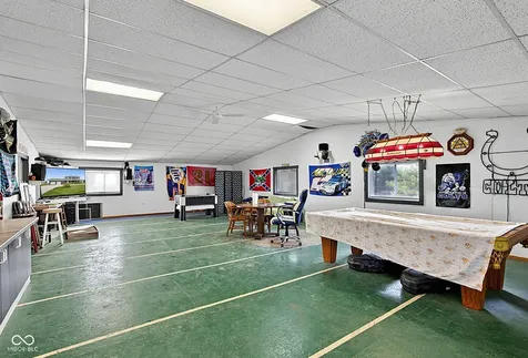 4255 W 1175 Road N New Palestine IN 46163