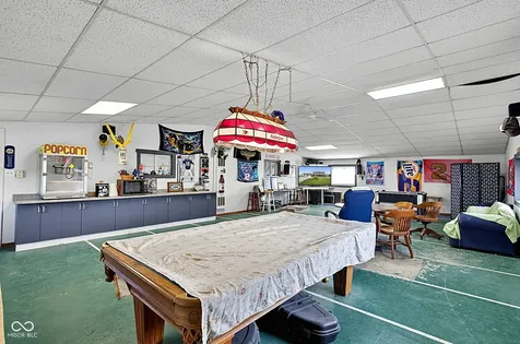 4255 W 1175 Road N New Palestine IN 46163
