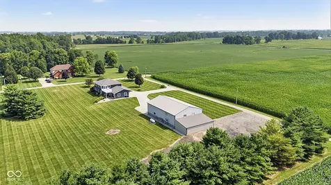 4255 W 1175 Road N New Palestine IN 46163