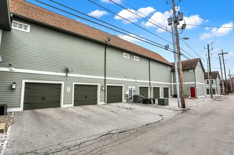 2241 N Scioto Street Indianapolis IN 46205