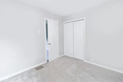 2330/2332 Paris Avenue Indianapolis IN 46208