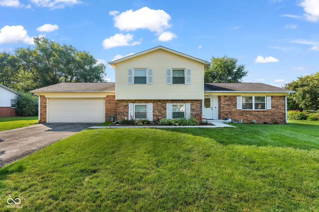 6525 Hazelwood Avenue Indianapolis IN 46260