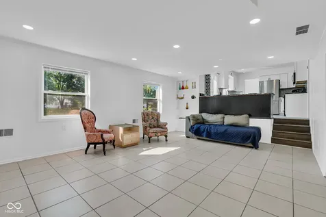 6525 Hazelwood Avenue Indianapolis IN 46260