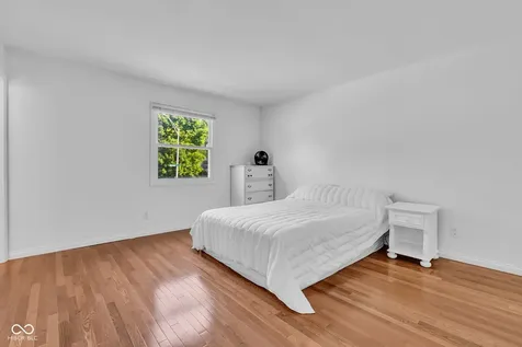6525 Hazelwood Avenue Indianapolis IN 46260