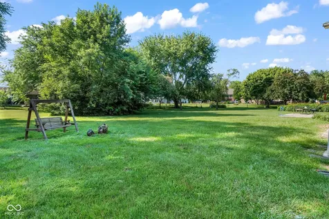 6525 Hazelwood Avenue Indianapolis IN 46260