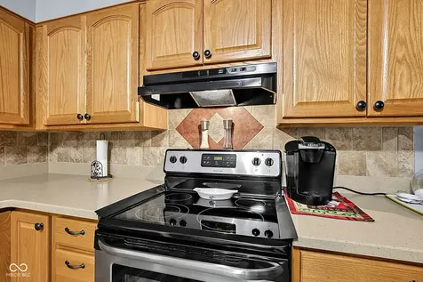 7143 E 45th Street Indianapolis IN 46226