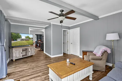 7143 E 45th Street Indianapolis IN 46226