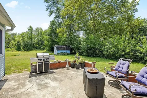 7143 E 45th Street Indianapolis IN 46226
