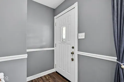 7143 E 45th Street Indianapolis IN 46226