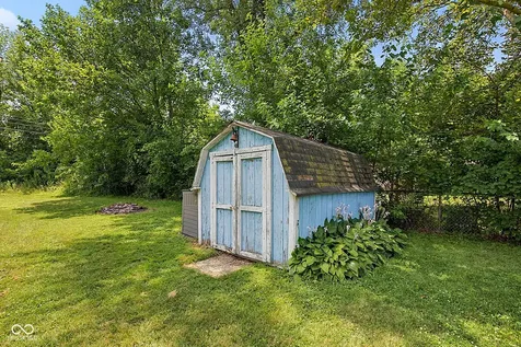 7143 E 45th Street Indianapolis IN 46226