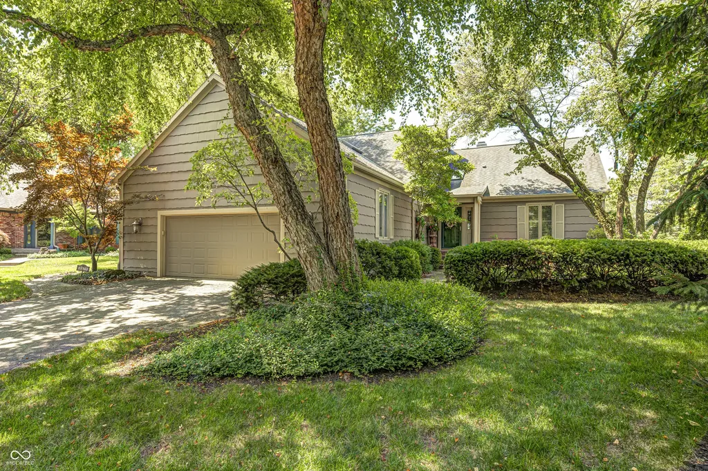 3579 Bay Road North Drive Indianapolis IN 46240