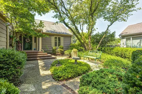 3579 Bay Road North Drive Indianapolis IN 46240