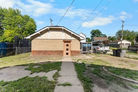 728 N Ewing Street Seymour IN 47274