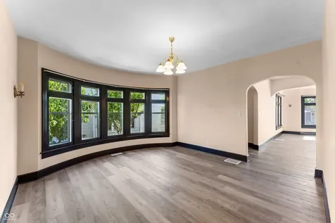 728 N Ewing Street Seymour IN 47274