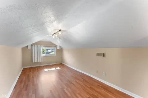 728 N Ewing Street Seymour IN 47274