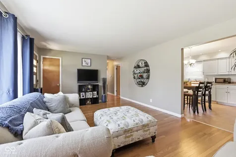 342 Woodview Drive Noblesville IN 46060