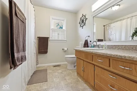 342 Woodview Drive Noblesville IN 46060