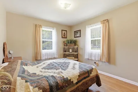342 Woodview Drive Noblesville IN 46060