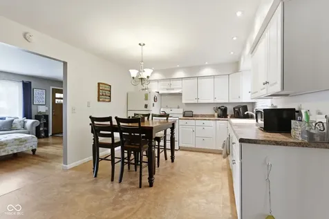 342 Woodview Drive Noblesville IN 46060