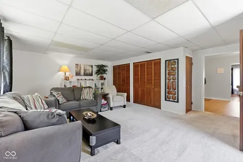342 Woodview Drive Noblesville IN 46060