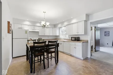 342 Woodview Drive Noblesville IN 46060