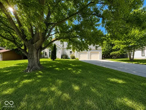 5586 W Beechwood Lane New Palestine IN 46163