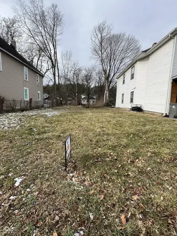 3328 Graceland Avenue Indianapolis IN 46208