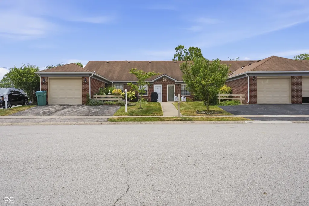 102 Andrews Boulevard Plainfield IN 46168