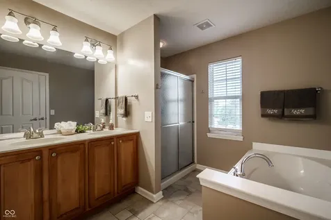650 Lynton Way Westfield IN 46074