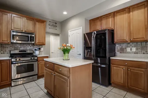 650 Lynton Way Westfield IN 46074