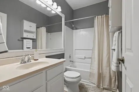 12225 Outside Trail Court Noblesville IN 46060