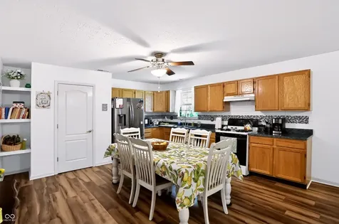 8318 Giroud Place Indianapolis IN 46259
