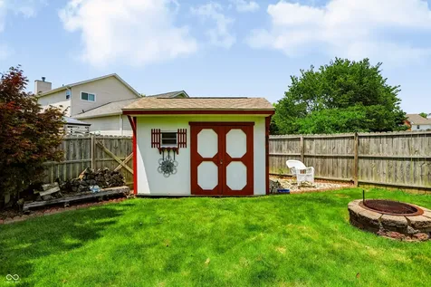 8318 Giroud Place Indianapolis IN 46259