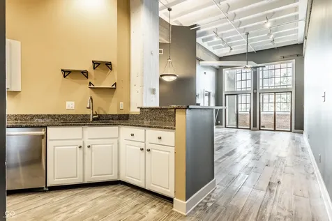 611 N Park Avenue Indianapolis IN 46204