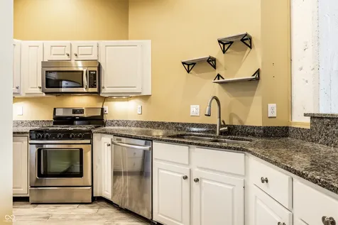 611 N Park Avenue Indianapolis IN 46204