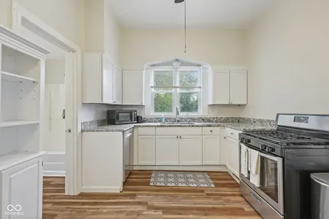 690 E Jefferson Street Franklin IN 46131