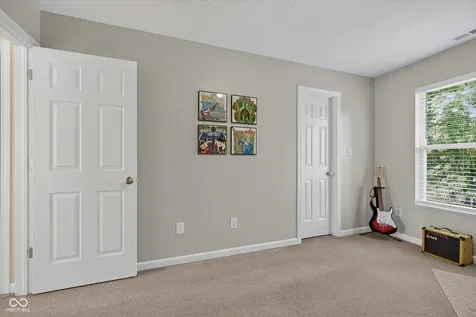 13261 Ashwood Drive Fishers IN 46038