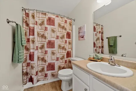 13261 Ashwood Drive Fishers IN 46038