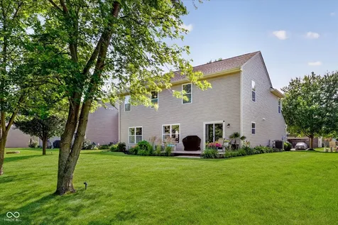 13261 Ashwood Drive Fishers IN 46038