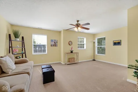 13261 Ashwood Drive Fishers IN 46038