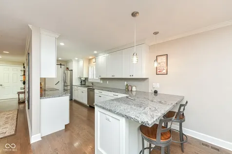 5138 Boardwalk Place Indianapolis IN 46220